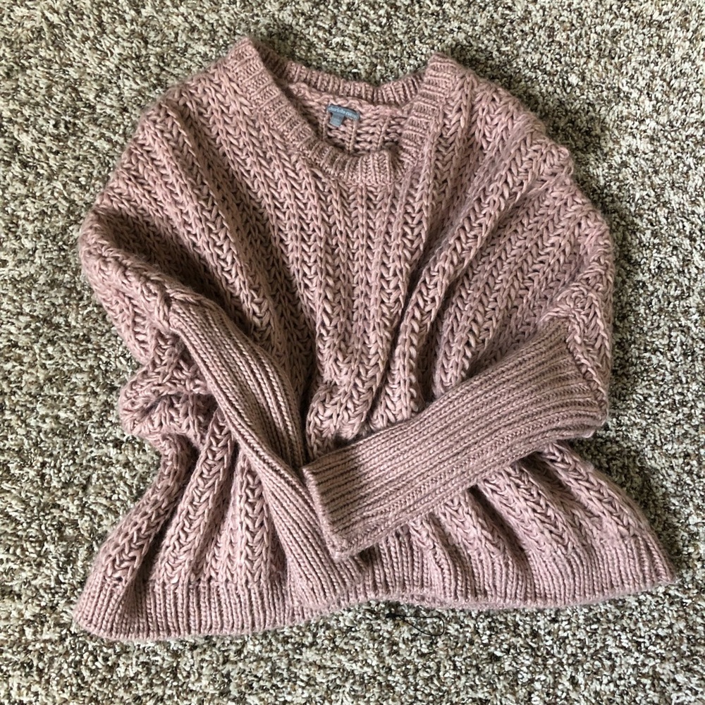Oversized chunky knit sweater